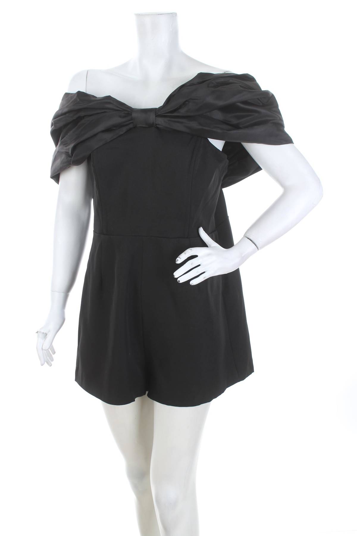 Дамски гащеризон Boohoo1