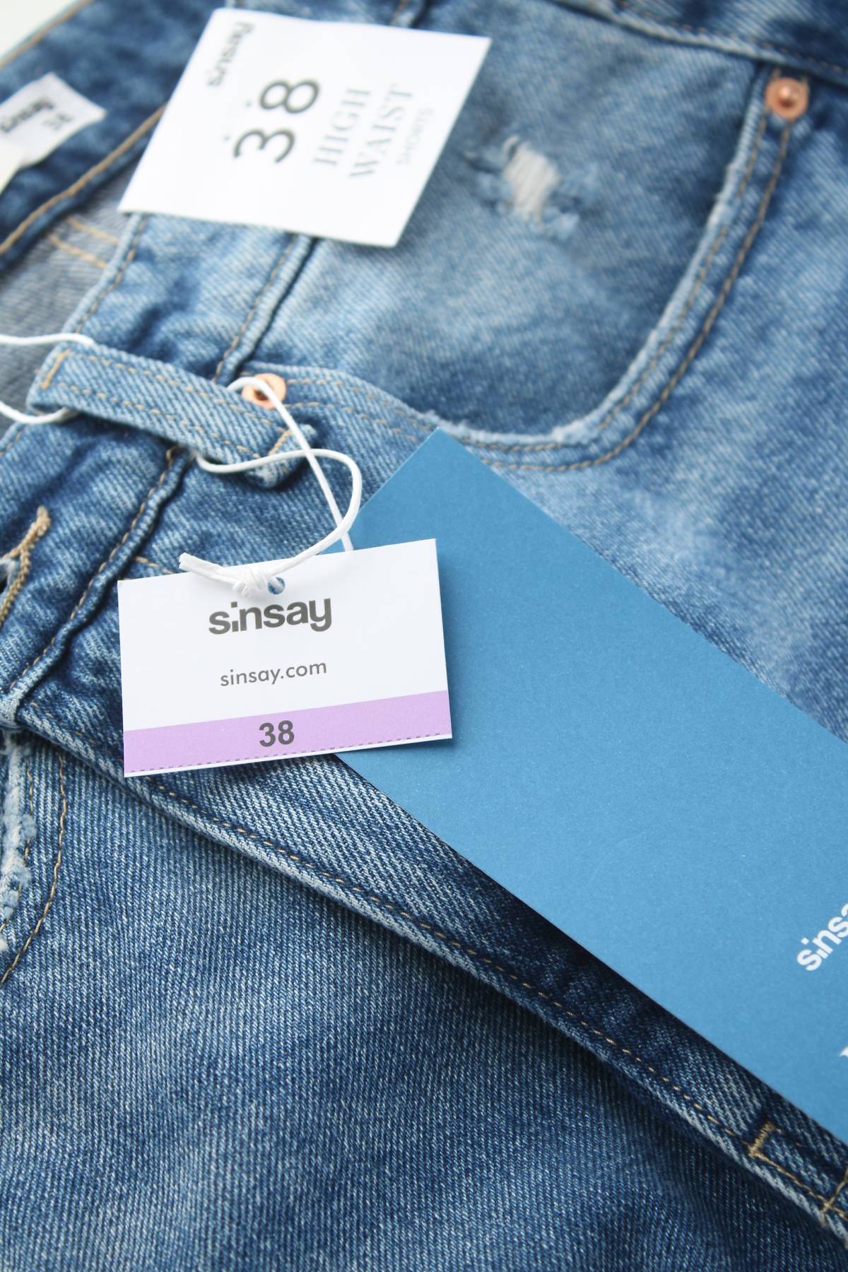 Γυναικεία τζιν σορτσάκια Sinsay3