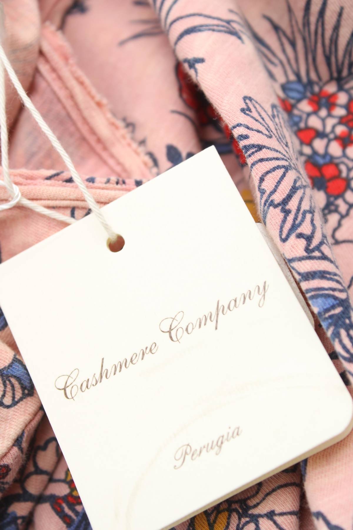 Γυναικεία μπλούζα Cashmere Company3