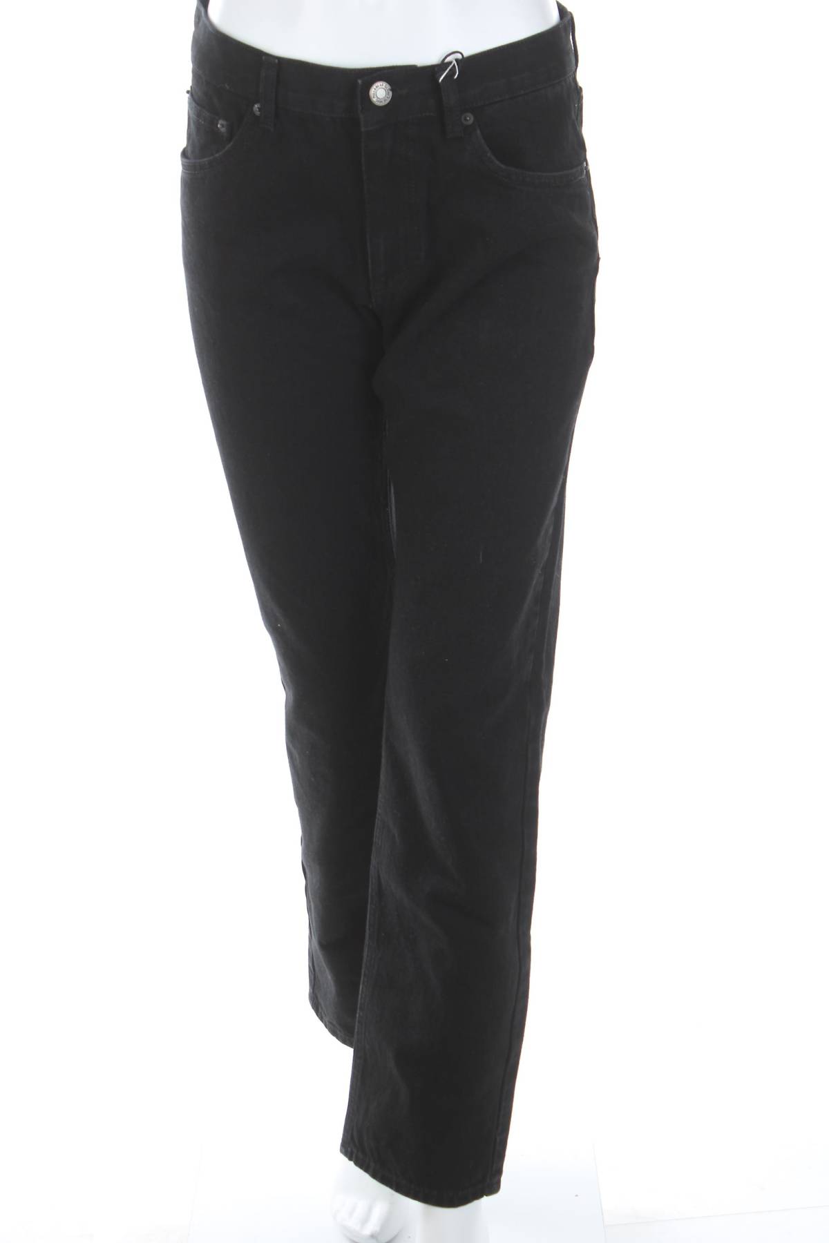 Γυναικεία τζιν Pull & Bear1