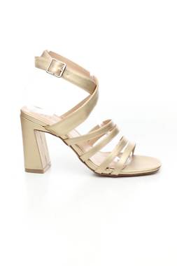 Σανδάλια Celena Paris1 - Contourshop.gr Σανδάλια Celena Paris1