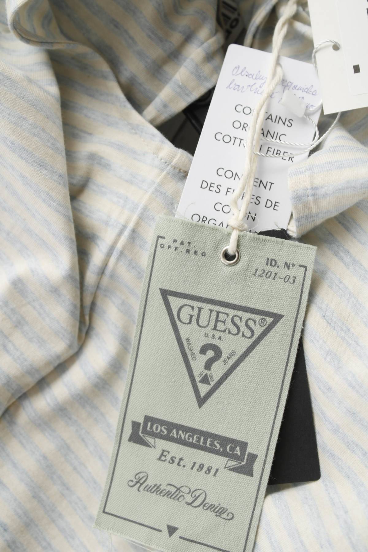 Дамски потник Guess3 - Contour.bg Дамски потник Guess3