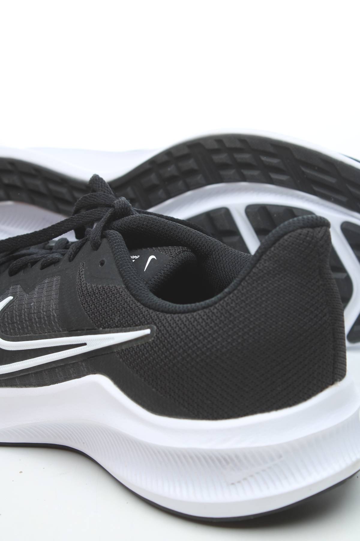 Маратонки Nike5