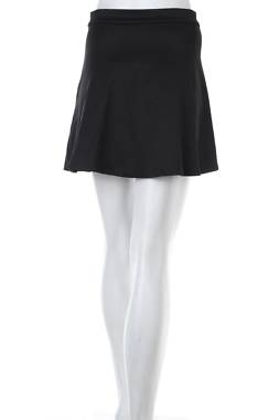 Пола Pamela x NA-KD2 - Contour.bg Пола Pamela x NA-KD2