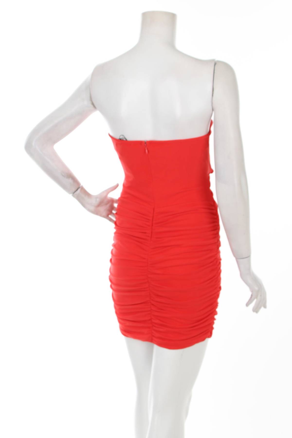 Φορέματα Boohoo2