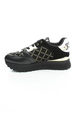 Γυναικεία παπούτσια Liu Jo2