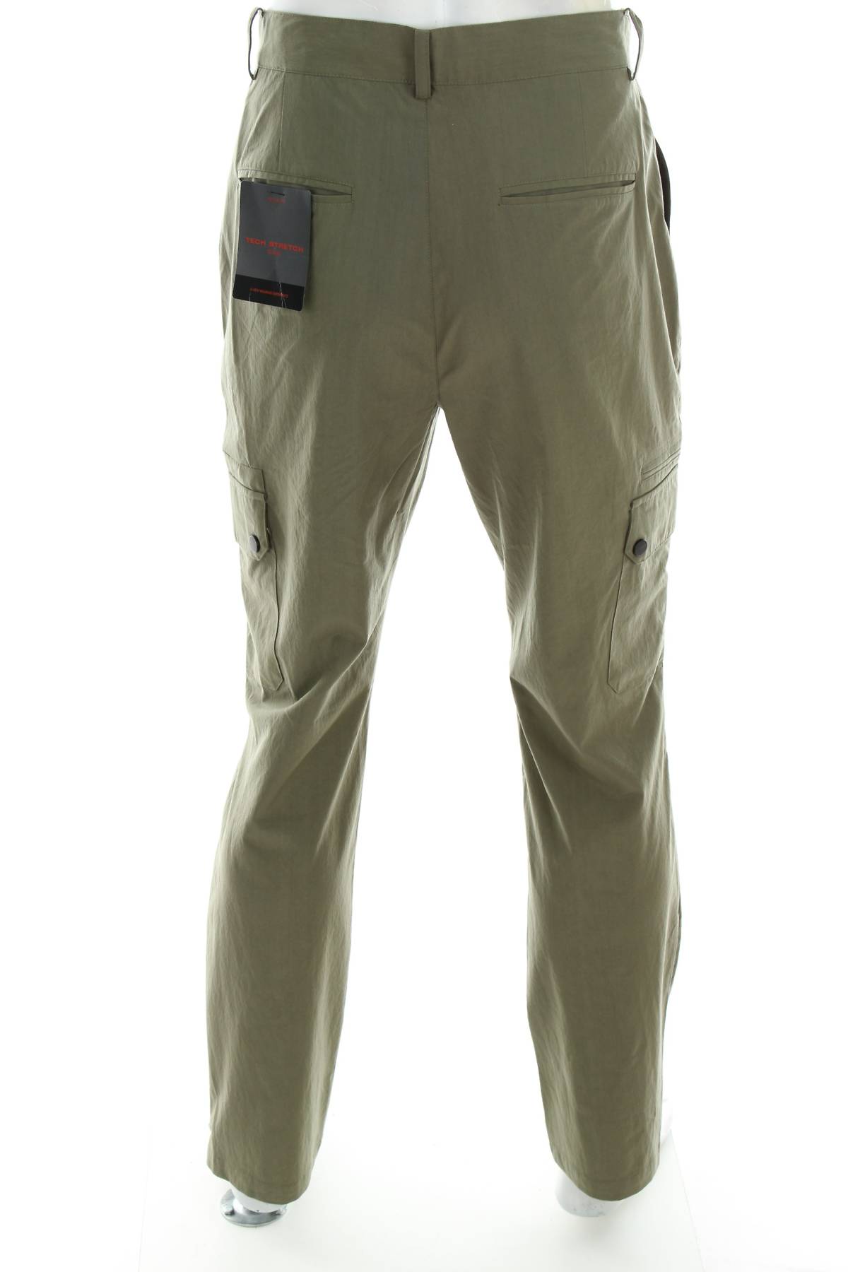 Мъжки панталон Guess1