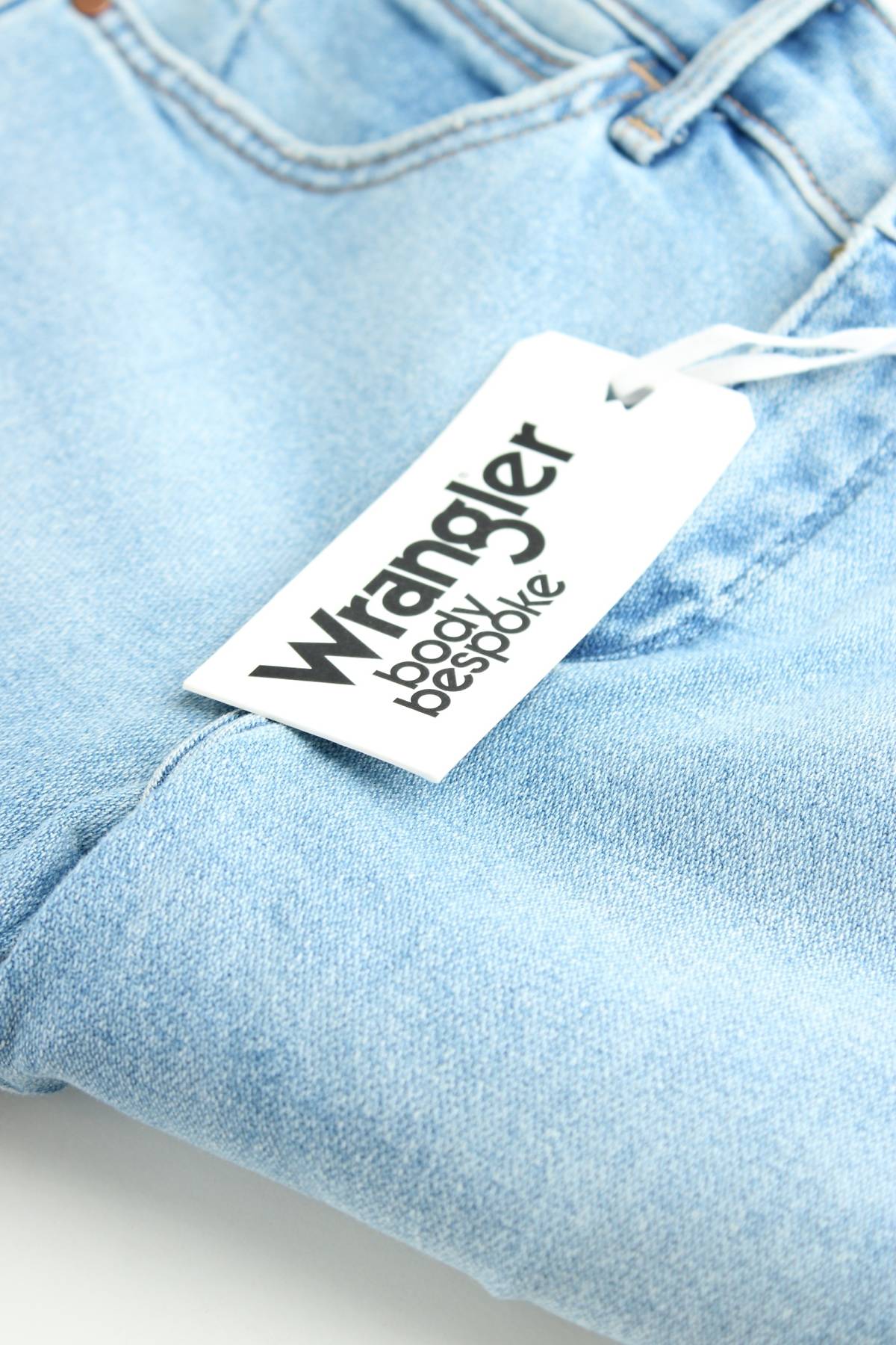 Дамски дънки Wrangler3