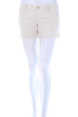 Дамски къс панталон American Eagle1 - Contour.bg Дамски къс панталон American Eagle1