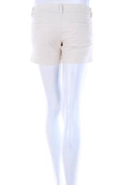 Дамски къс панталон American Eagle2 - Contour.bg Дамски къс панталон American Eagle2