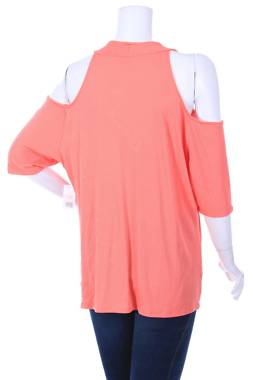 Дамска блуза Fashion to figure2 - Contour.bg Дамска блуза Fashion to figure2