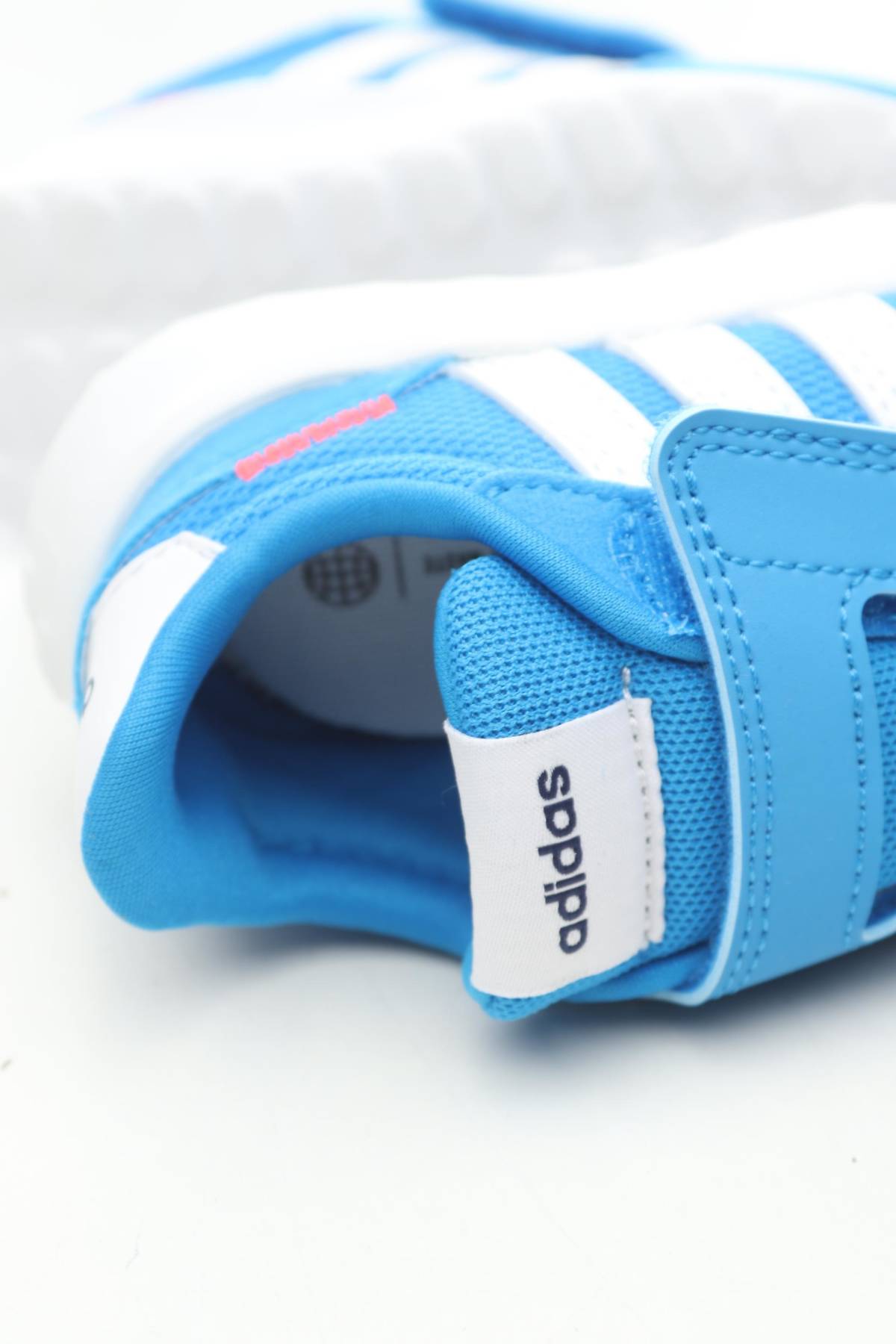 Παιδικά αθλήτικα παπούτσια Adidas5 - Contourshop.gr Παιδικά αθλήτικα παπούτσια Adidas5