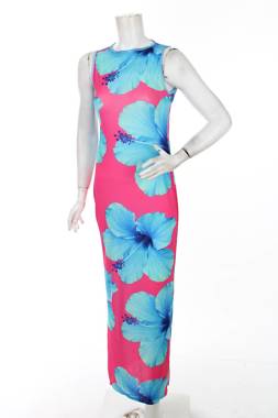 Рокля Boohoo1