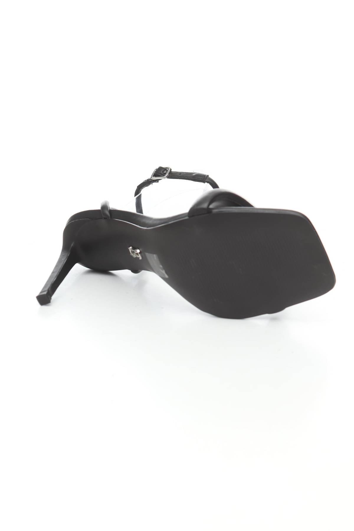 Сандали Steve Madden4 - Contour.bg Сандали Steve Madden4