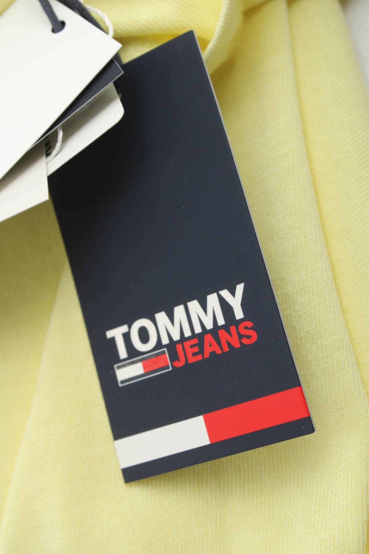 Мъжка тениска Tommy Jeans3