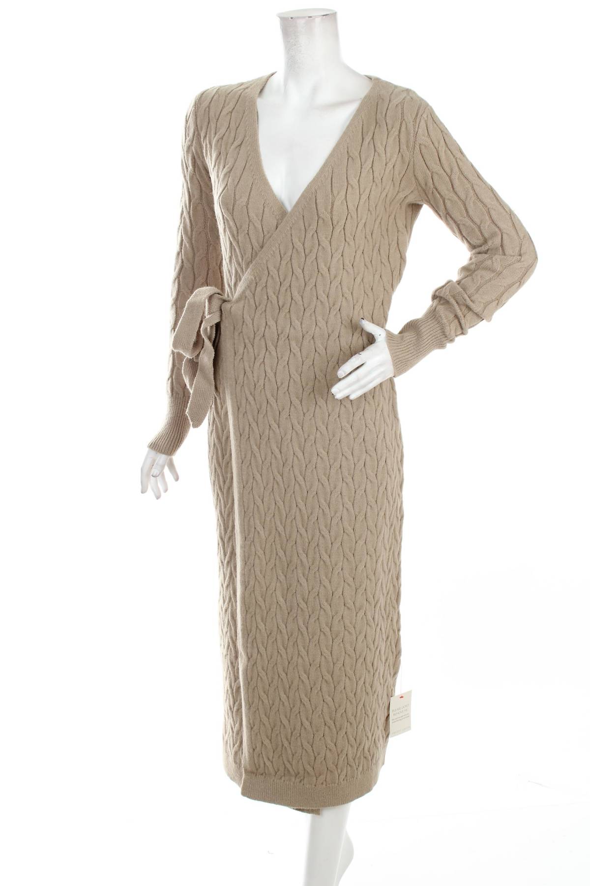 Φορέματα Pretty Lavish1