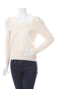 Дамски пуловер Guess1