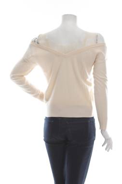 Дамски пуловер Guess2