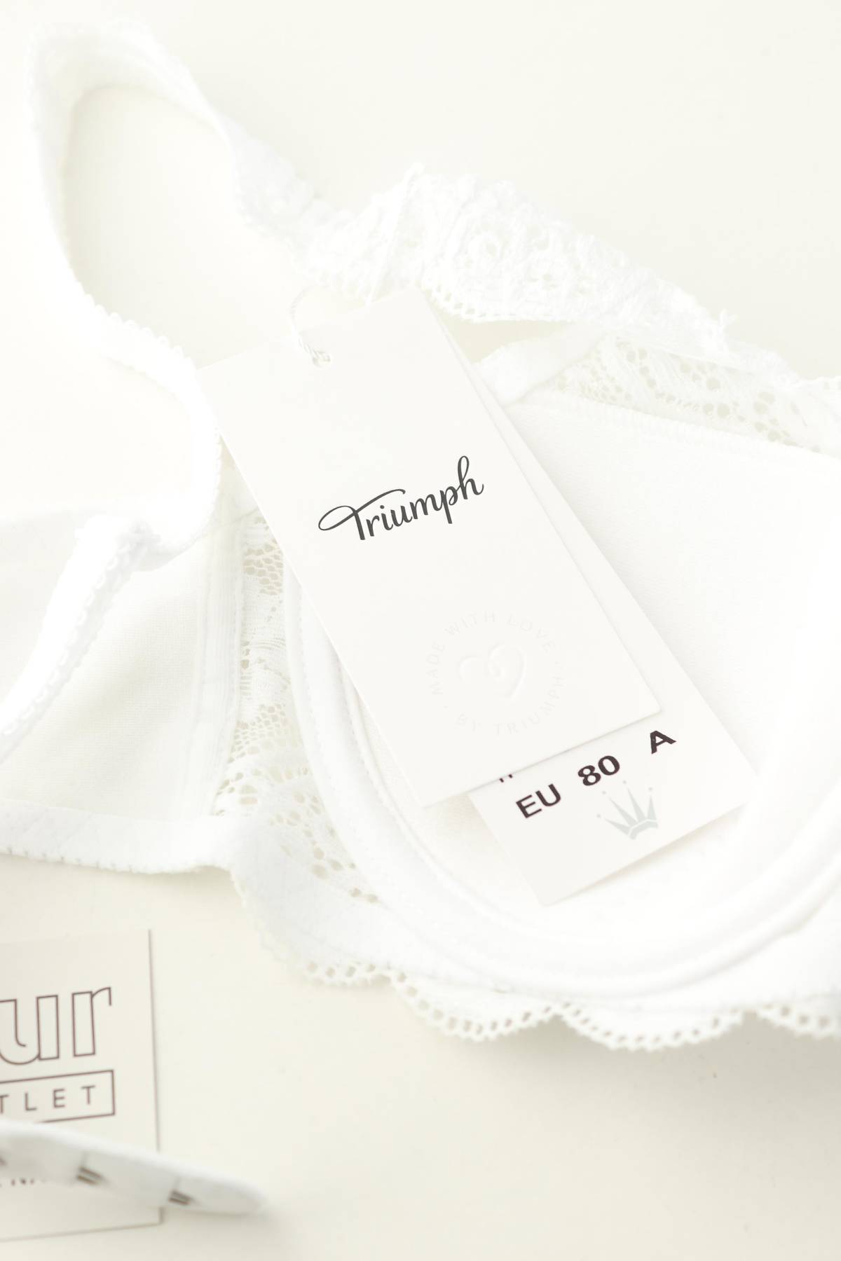 Сутиен Triumph3 - Contour.bg Сутиен Triumph3