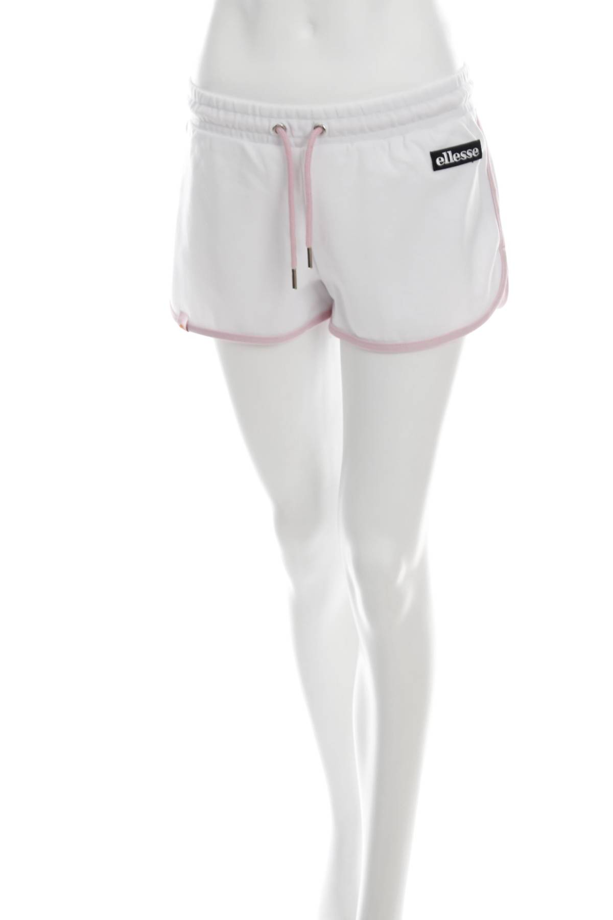 Дамски къс панталон Ellesse1