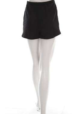 Дамски къс панталон Boohoo2