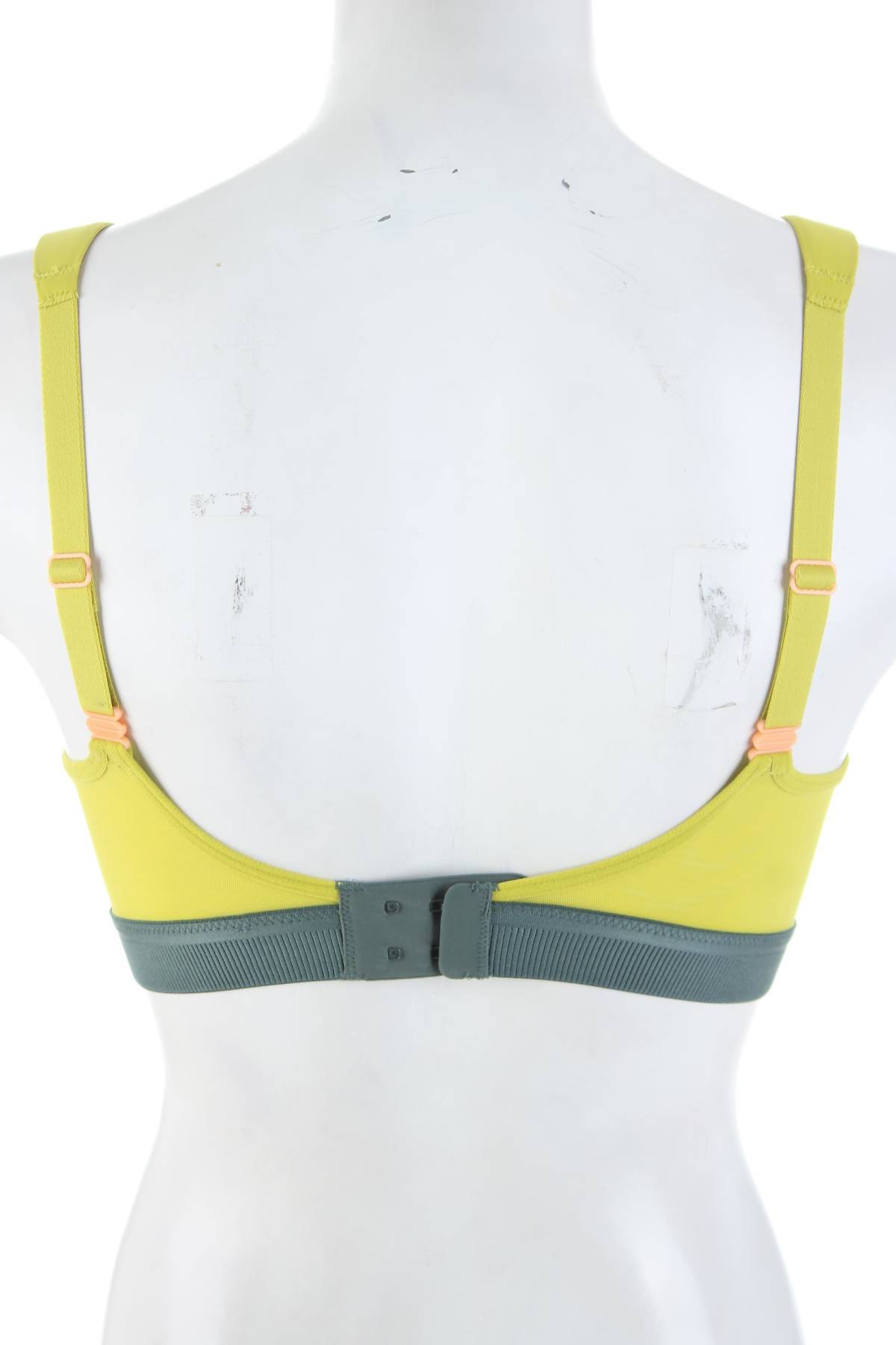 Спортен сутиен Triumph Triaction2