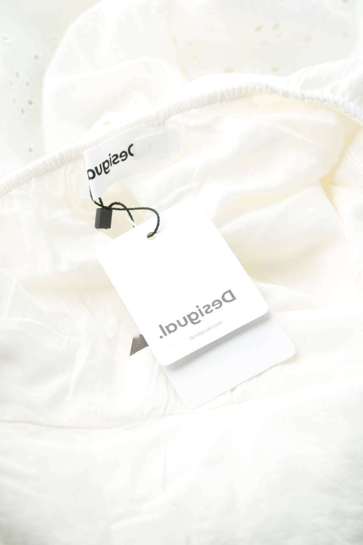 Φορέματα Desigual3