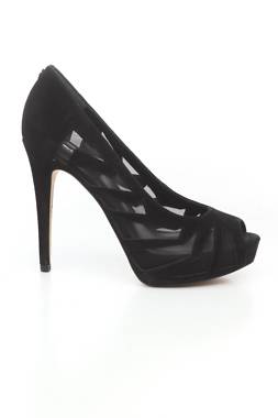 Γυναικεία παπούτσια Guess1 - Contourshop.gr Γυναικεία παπούτσια Guess1