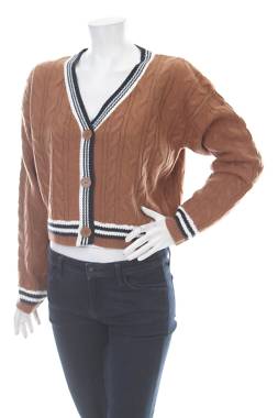 Γυναικείες ζακέτες Guess1