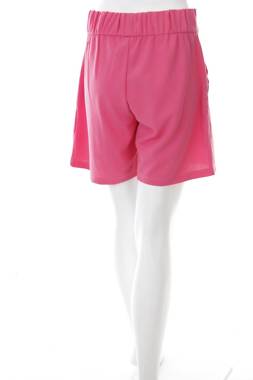 Дамски къс панталон Jdy2