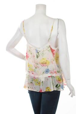 Γυναικείο αμάνικο Twinset2