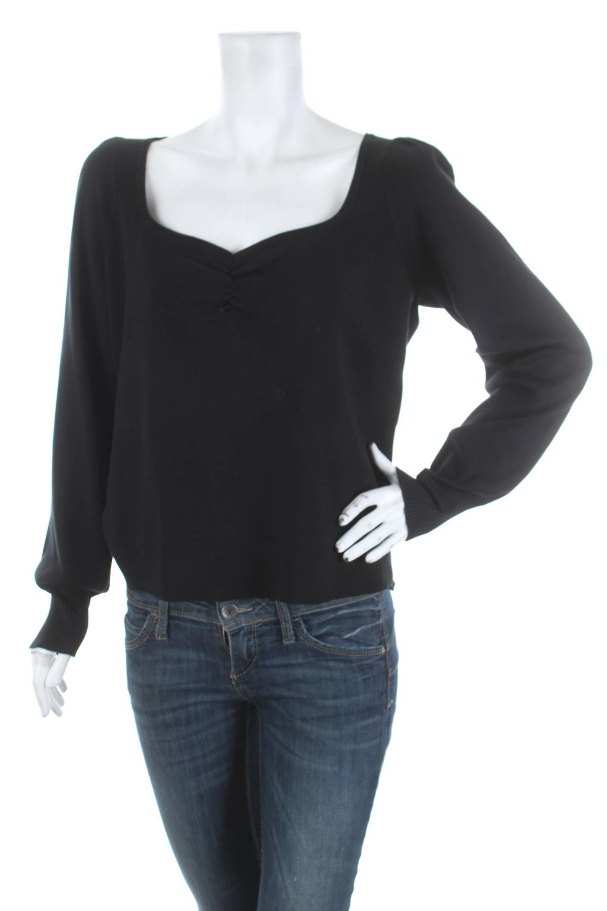 Дамски пуловер Lola Liza1