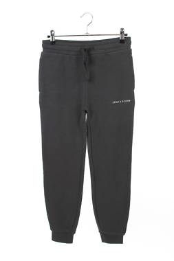 Детски панталон Lyle & Scott1