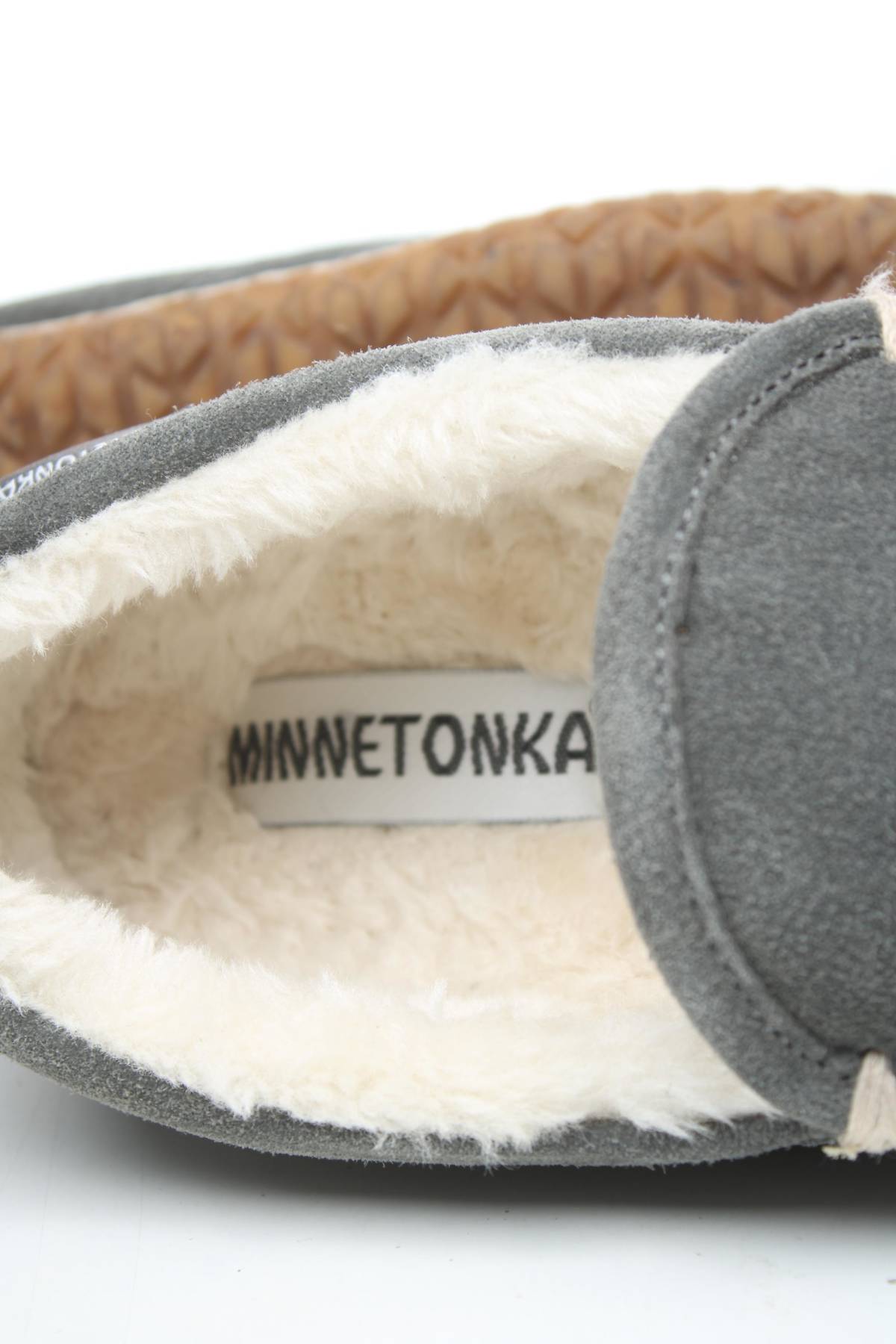 Дамски обувки Minnetonka5