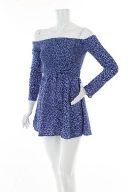 Φορέματα Bershka1