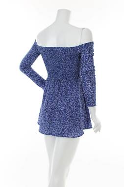 Φορέματα Bershka2