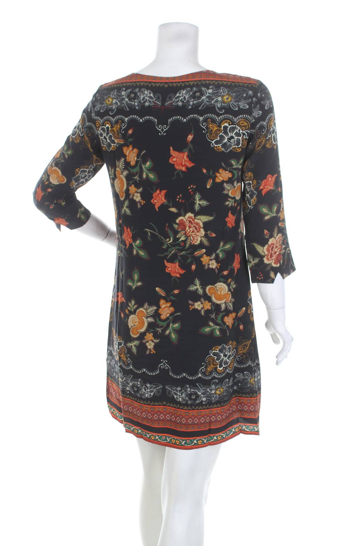 Рокля Desigual2