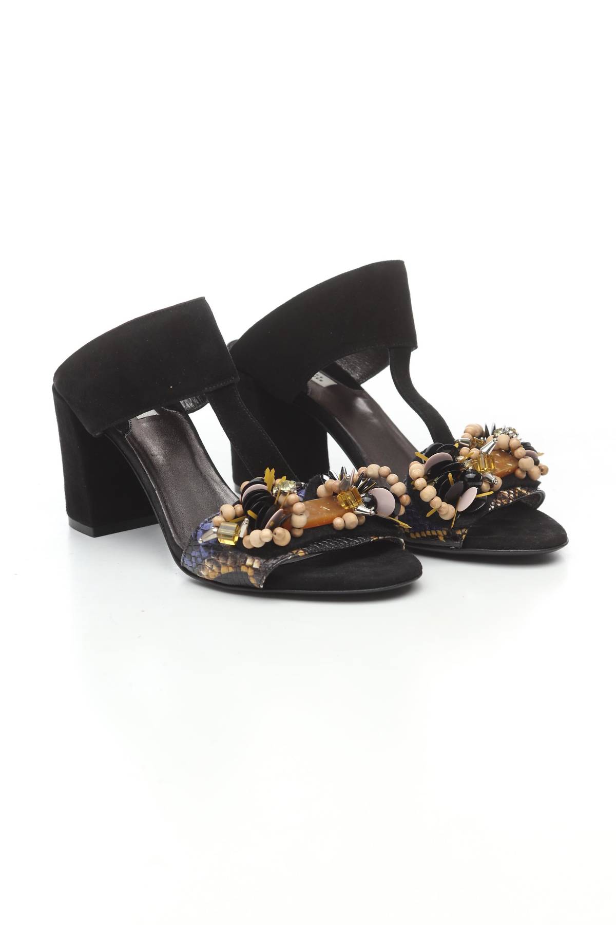 Чехли Dorothee Schumacher3 - Contour.bg Чехли Dorothee Schumacher3