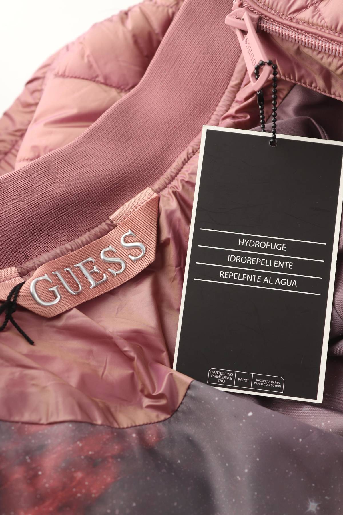 ﻿Μπουφάν Guess4