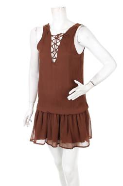 Φορέματα Boohoo1