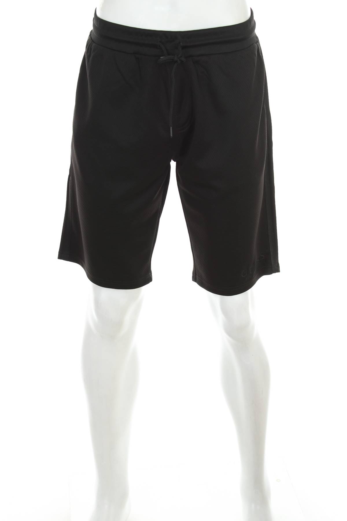 Мъжки къс панталон Guess1