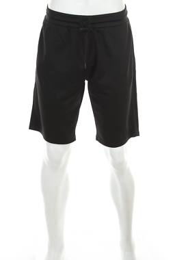 Мъжки къс панталон Guess1