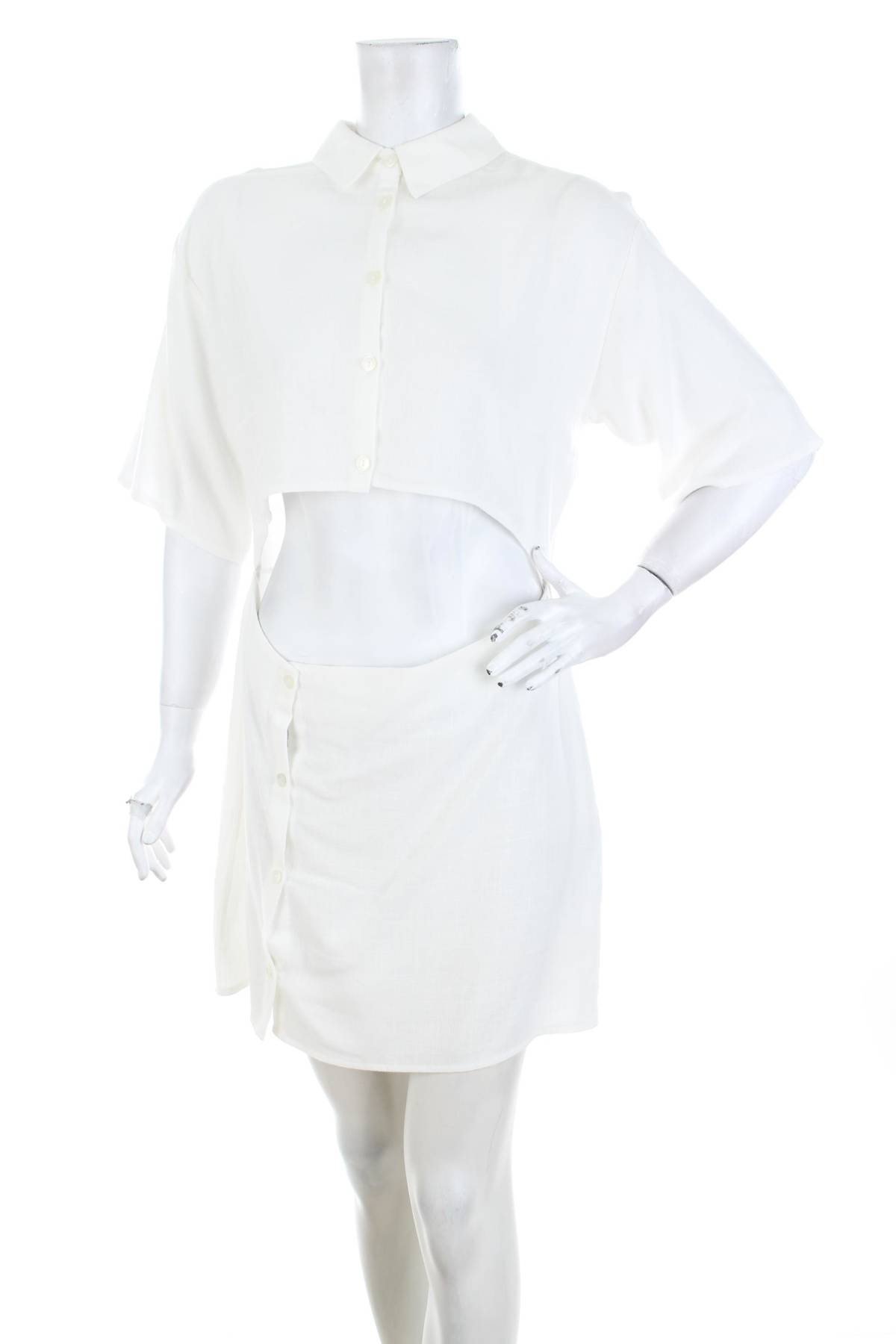 Φορέματα Boohoo1