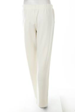 Домашно облекло Triumph2