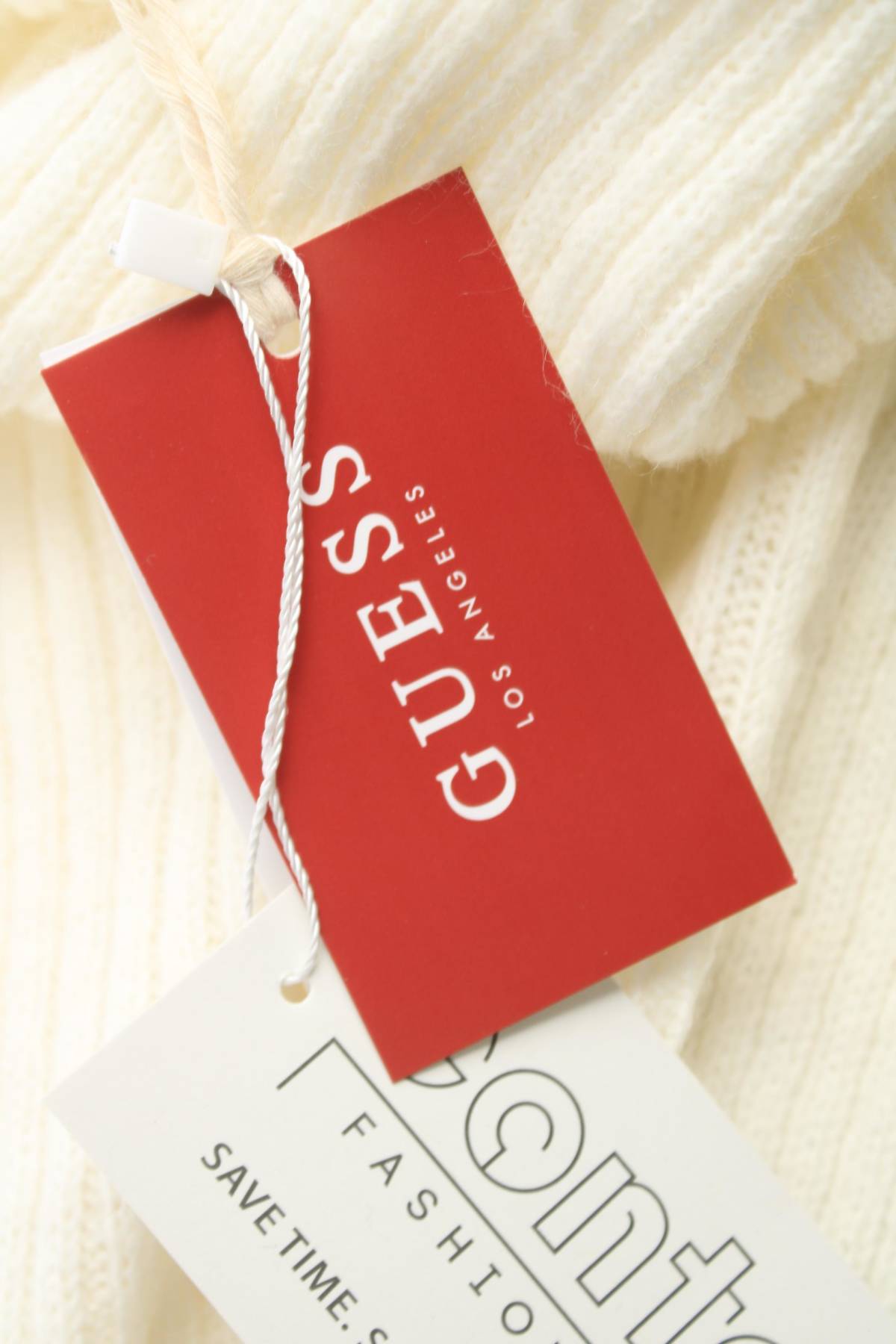 Γυναικείο πουλόβερ Guess3