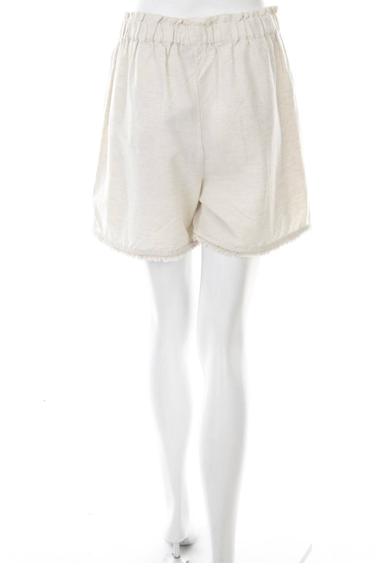 Дамски къс панталон Pieces2