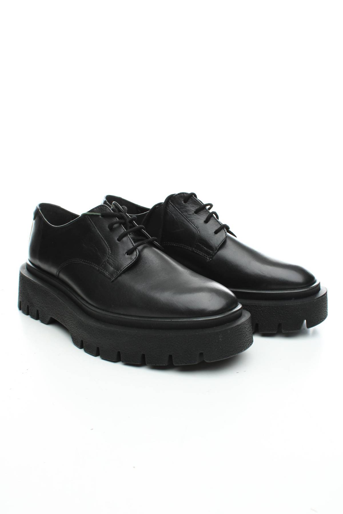 Дамски обувки Gino Rossi3