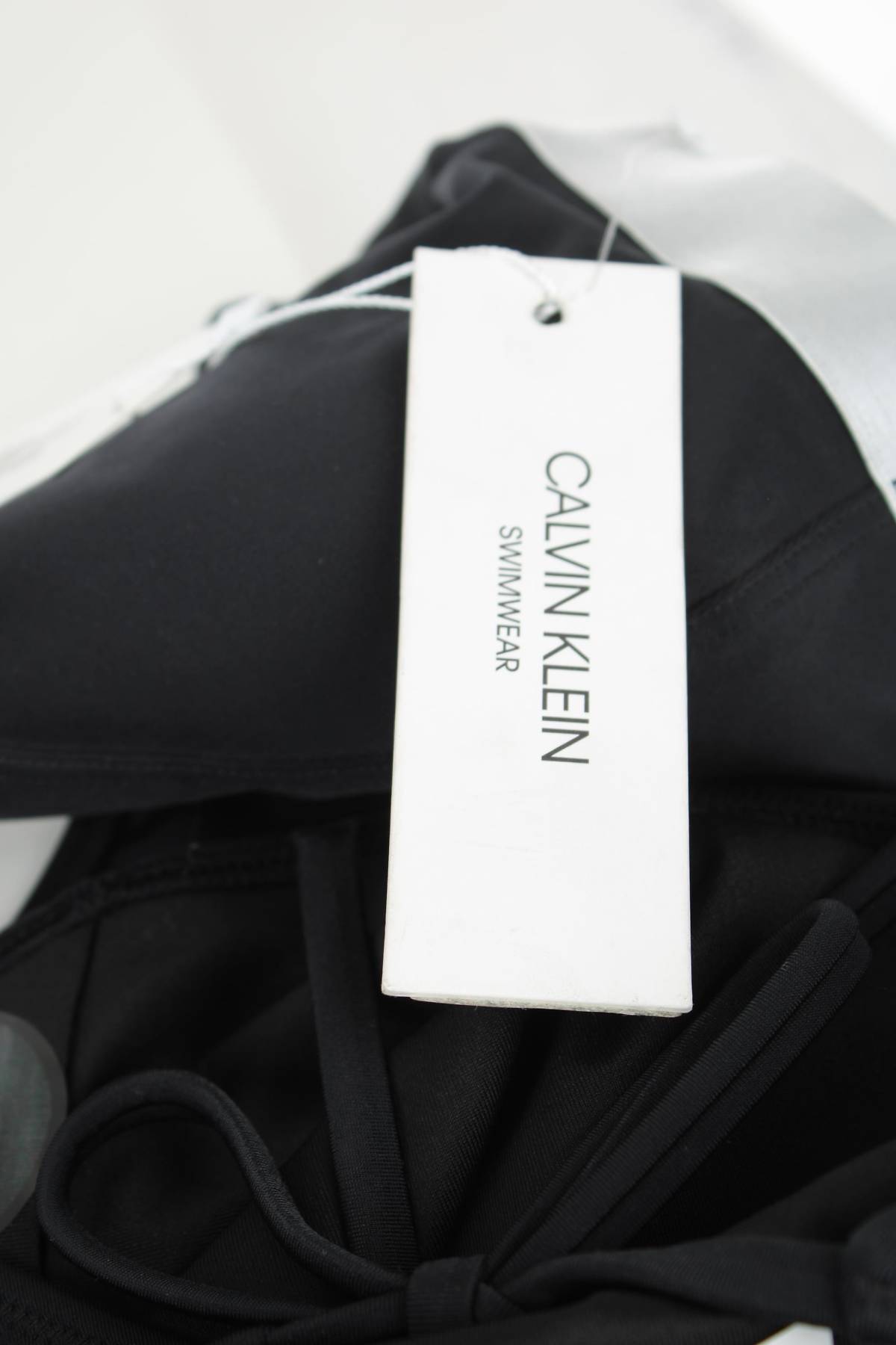 Бански костюм Calvin Klein3 - Contour.bg Бански костюм Calvin Klein3