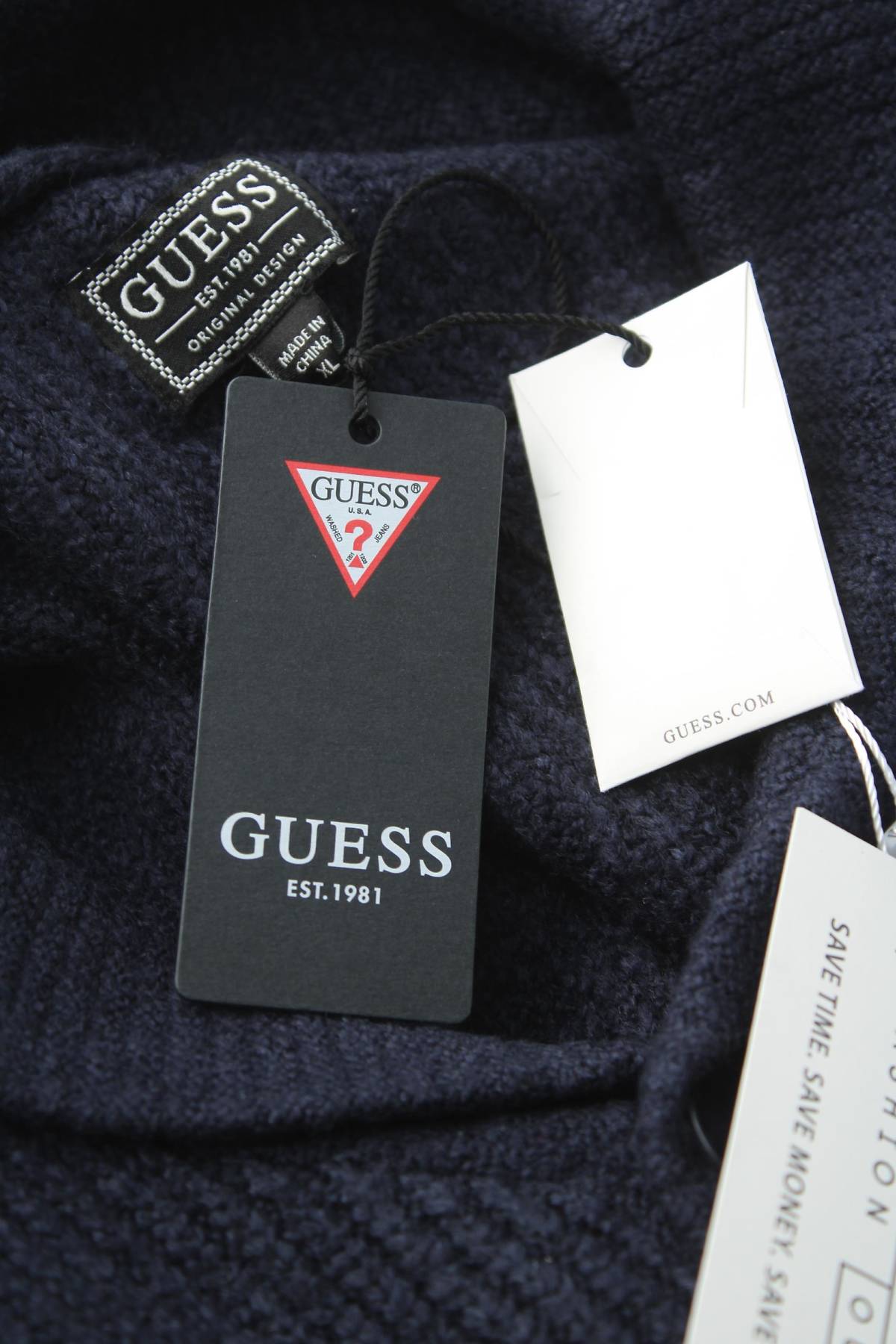 Ανδρική ζακέτα Guess3