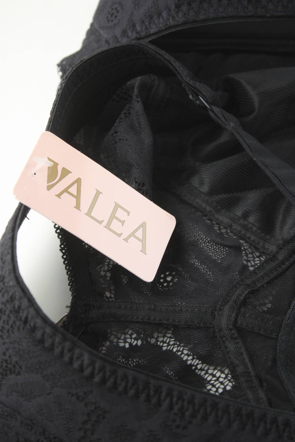 Сутиен Valea3